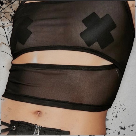 GOSSIP EDITION CUTOUT TANK NWT POSTER GIRL NWT - Picture 8 of 8